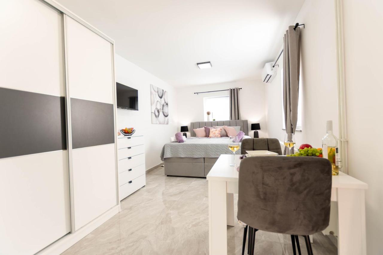Apartmani Sun & Moon Bjelovar Bagian luar foto