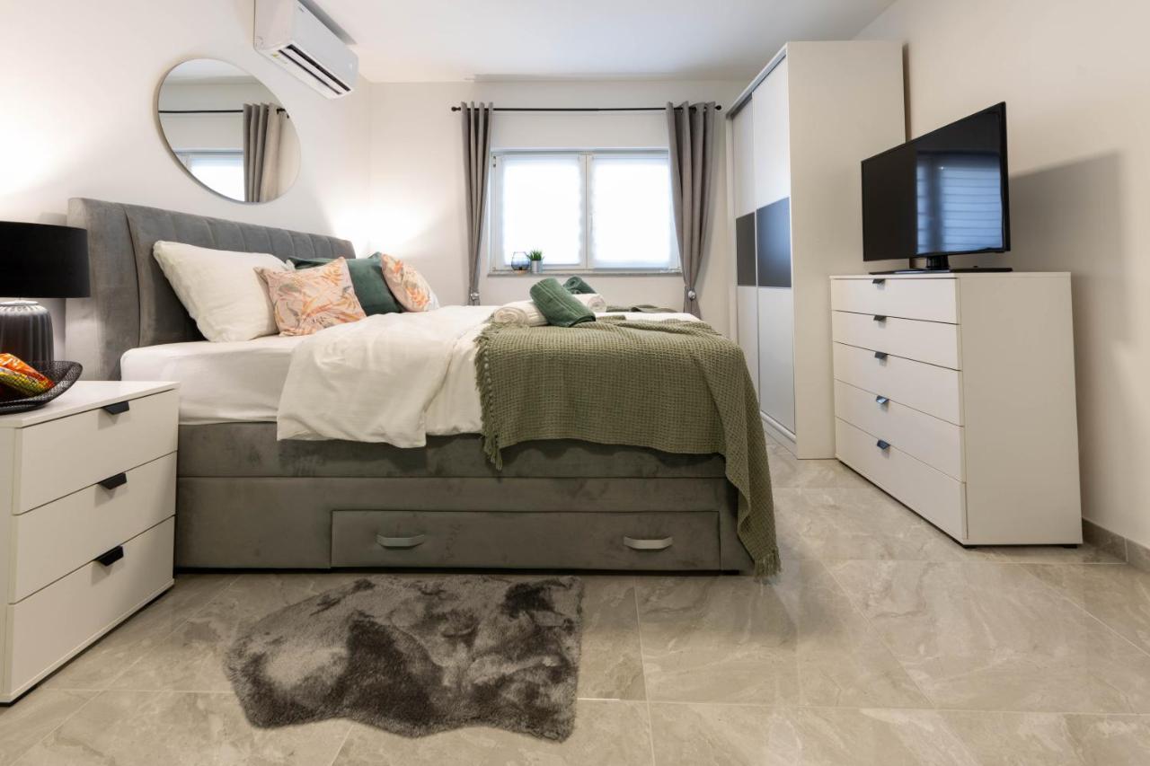 Apartmani Sun & Moon Bjelovar Bagian luar foto