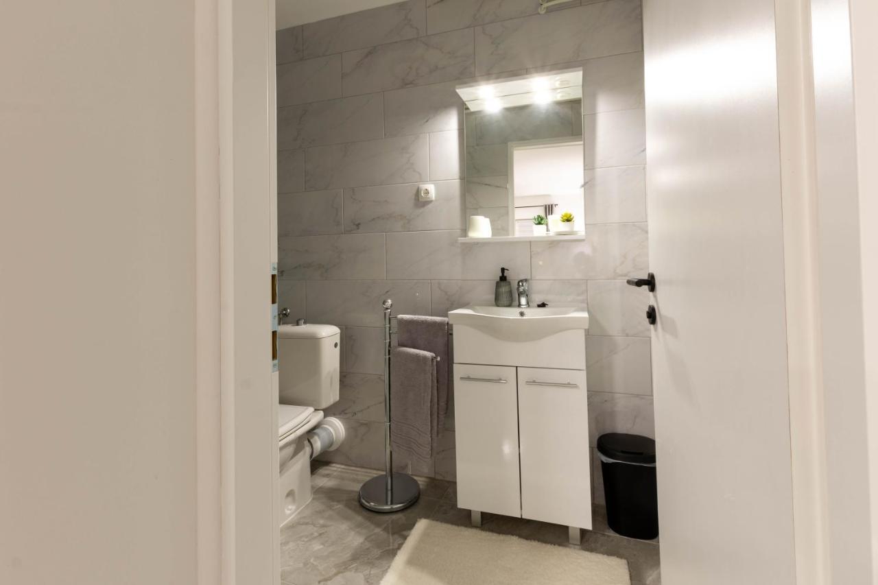 Apartmani Sun & Moon Bjelovar Bagian luar foto