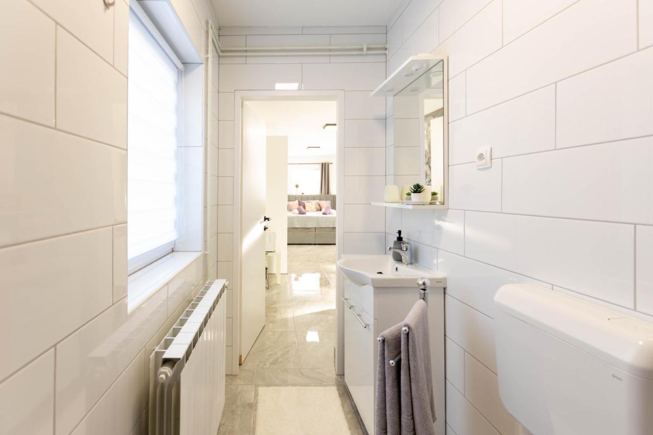 Apartmani Sun & Moon Bjelovar Bagian luar foto